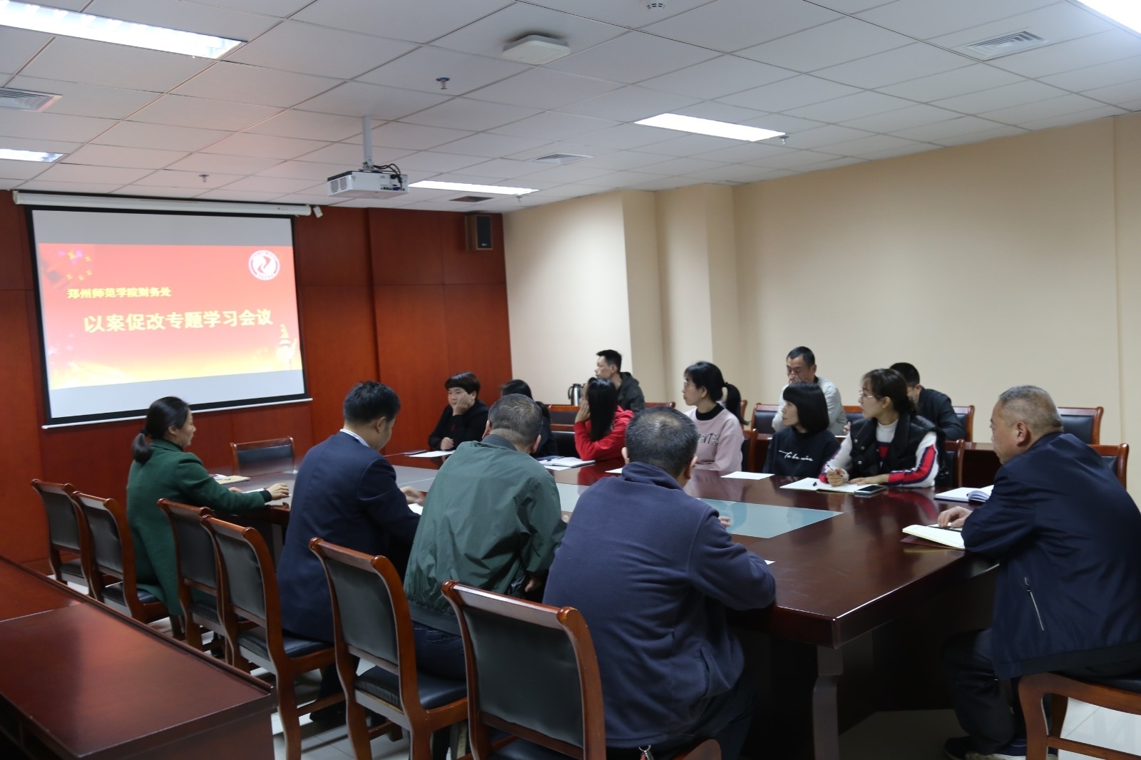 IMG_2805.JPG IMG_2805.JPG