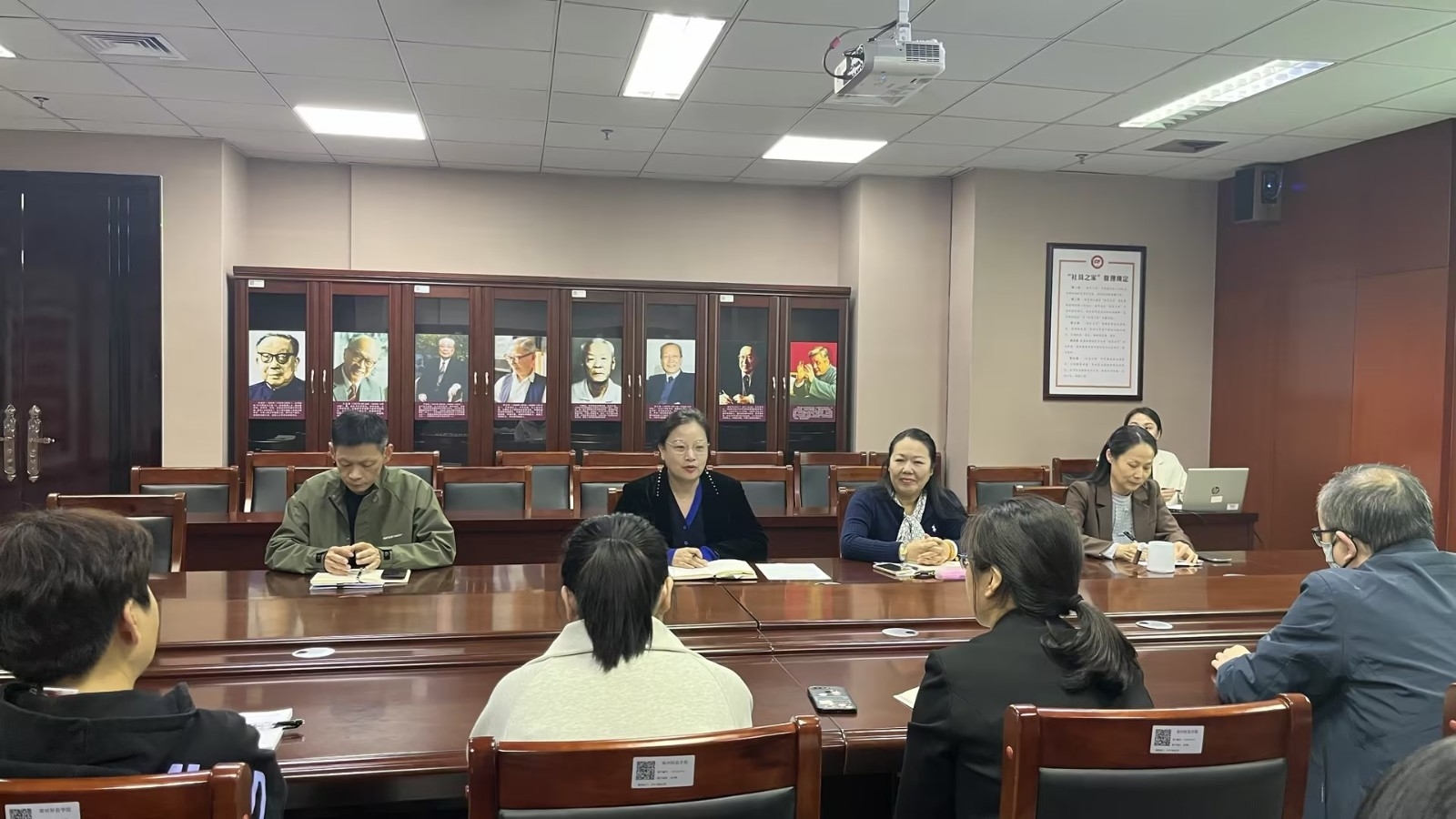 ceda9993-3d33-475b-b97a-c7c03c6fd3fd.jpg ceda9993-3d33-475b-b97a-c7c03c6fd3fd.jpg