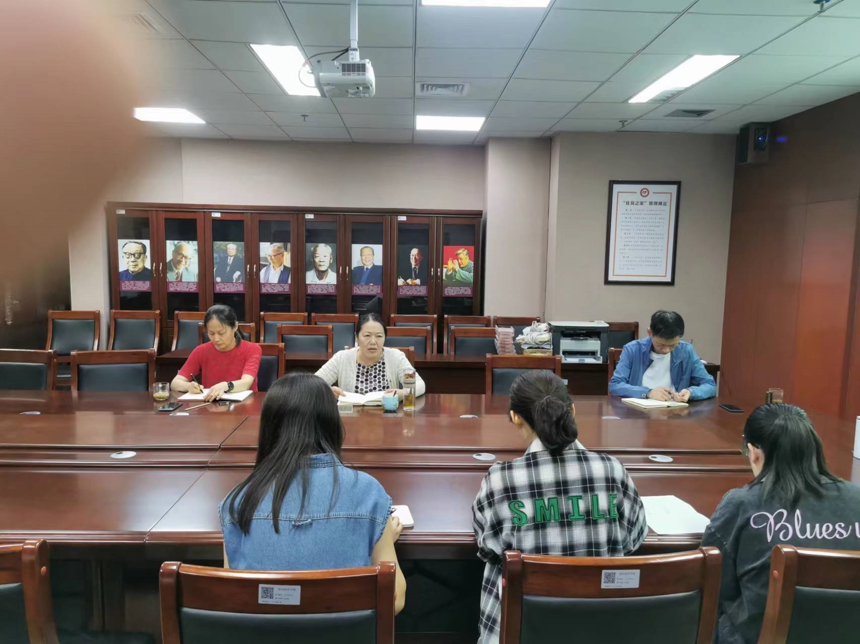 2f236233440b50b9ae93973c23d18fe.jpg 2f236233440b50b9ae93973c23d18fe.jpg